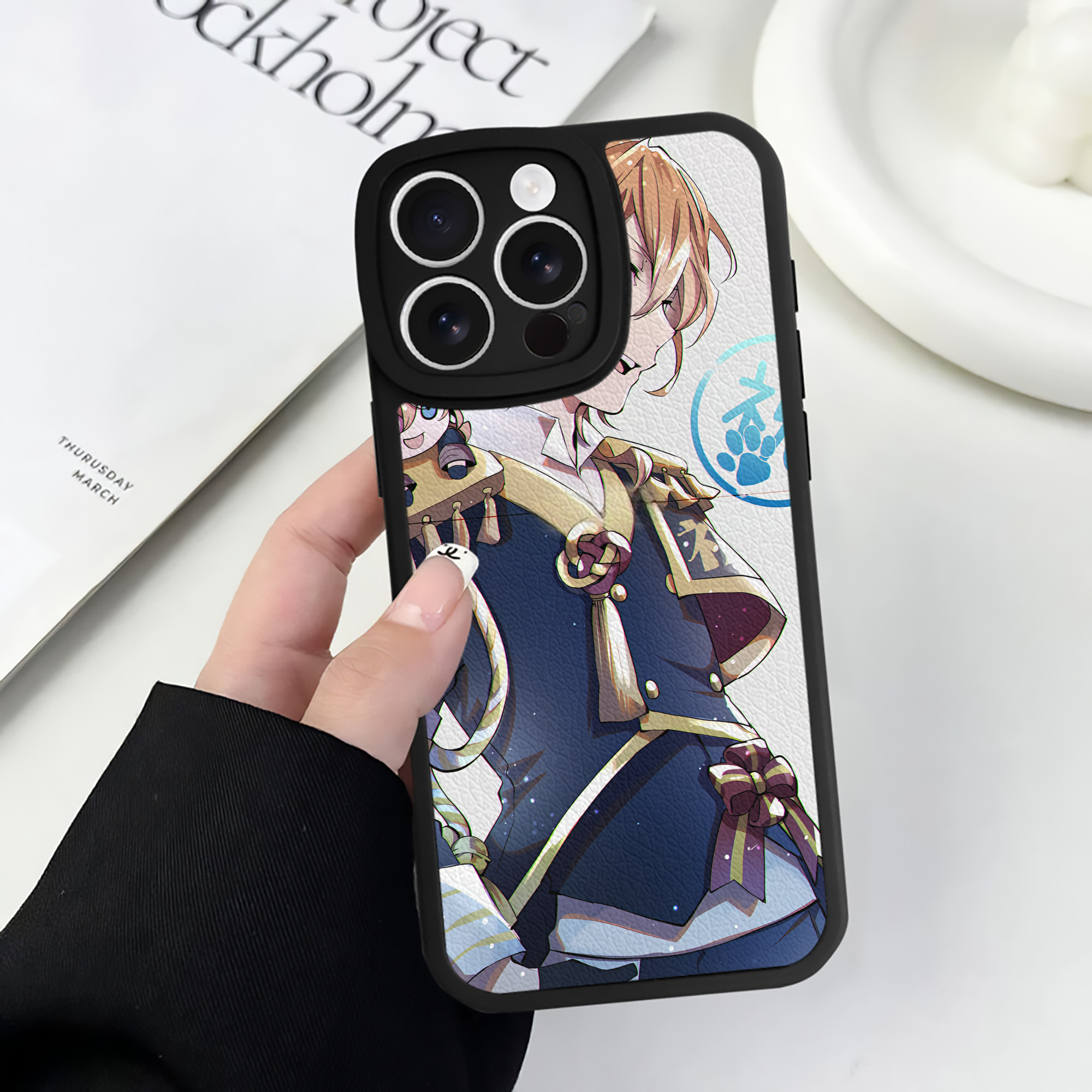 （画像用） 文豪ストレイドッグス Bungo Stray Dogs 【iPhone 16シリーズ対応】シリコンスマホケース（レザー調） 材質：シリコン